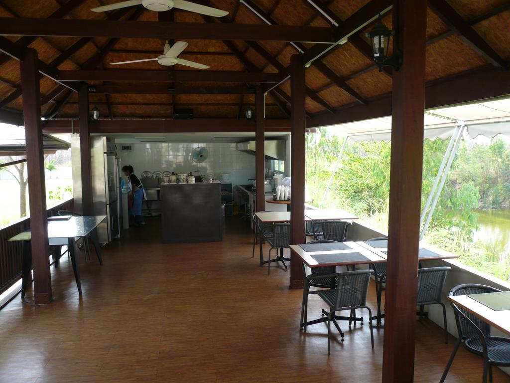 Tai-Pan Resort And Condominium Hua Hin Bagian luar foto