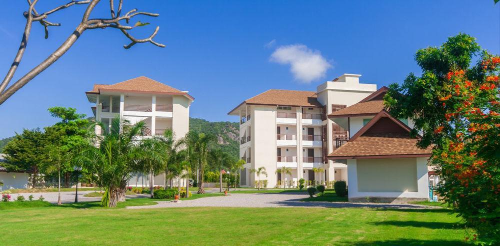 Tai-Pan Resort And Condominium Hua Hin Bagian luar foto