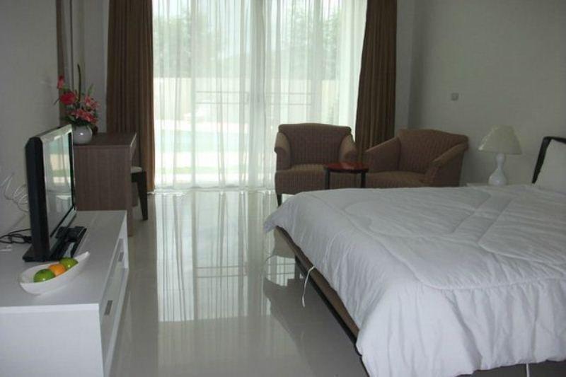 Tai-Pan Resort And Condominium Hua Hin Bagian luar foto