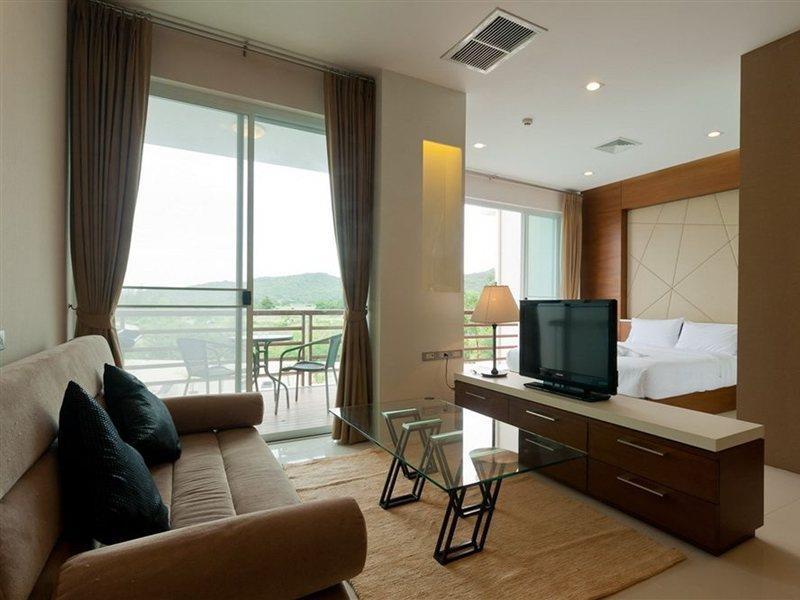 Tai-Pan Resort And Condominium Hua Hin Bagian luar foto