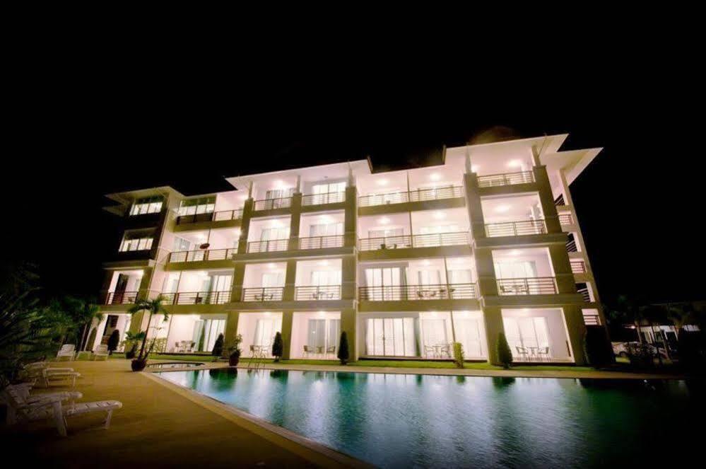 Tai-Pan Resort And Condominium Hua Hin Bagian luar foto